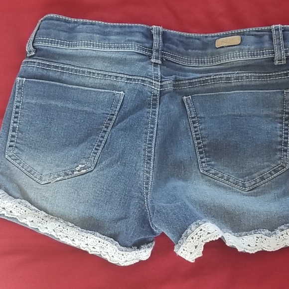 Jean shorts - Picture 2 of 3